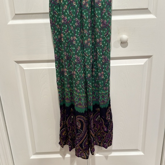 Urban Outfitters Smocked Floral Jumpsuit - Picture 4 of 6